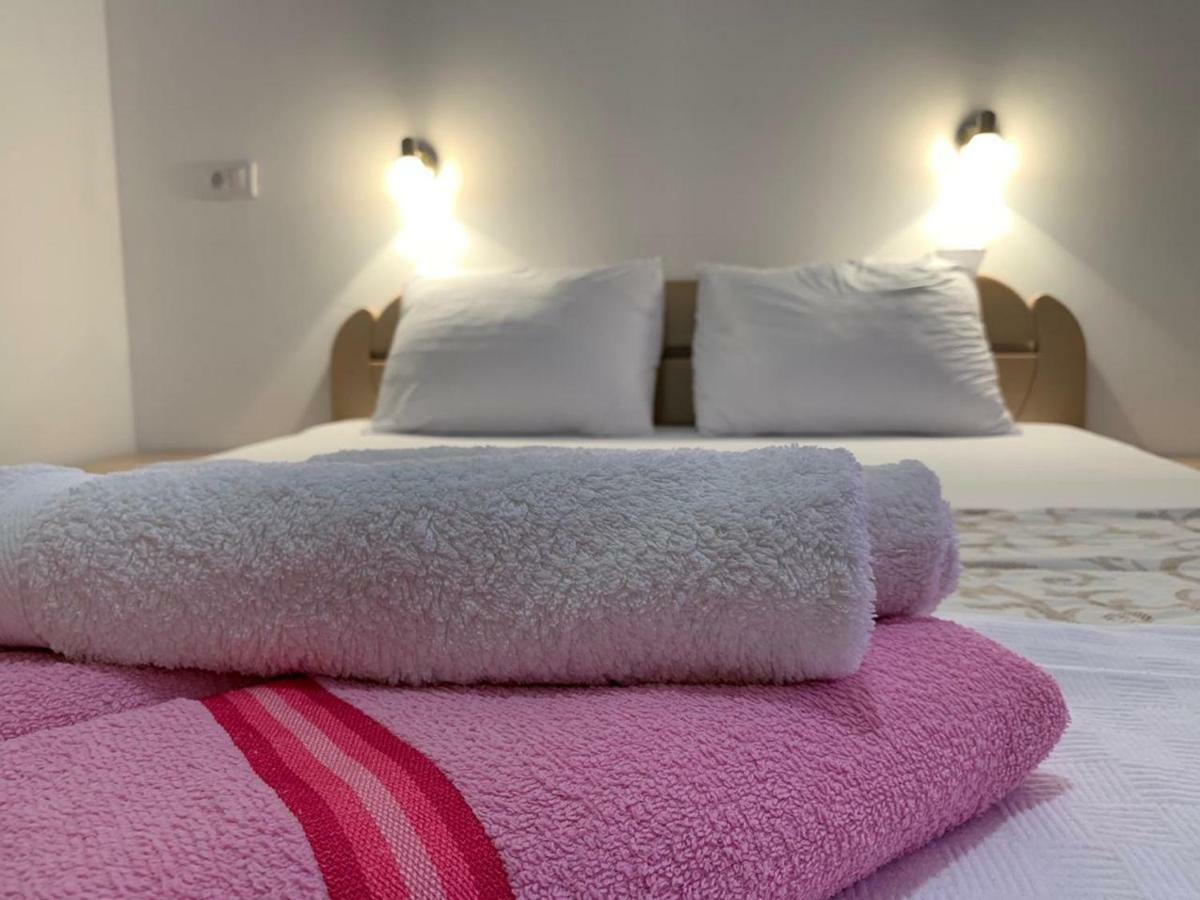 Apartmani Gaga Tivat Eksteriør billede