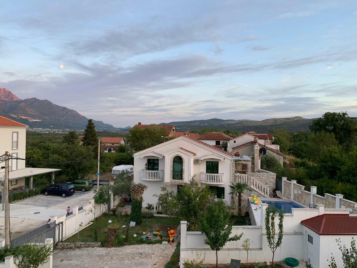 Apartmani Gaga Tivat Eksteriør billede