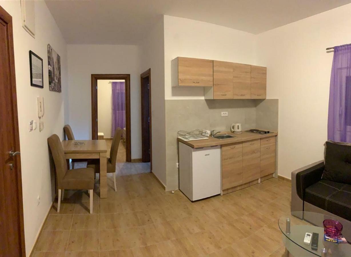 Apartmani Gaga Tivat Eksteriør billede